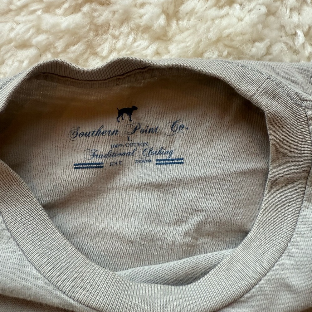 Southern Point Co. Grey t-shirt boys large - Picture 5 of 5